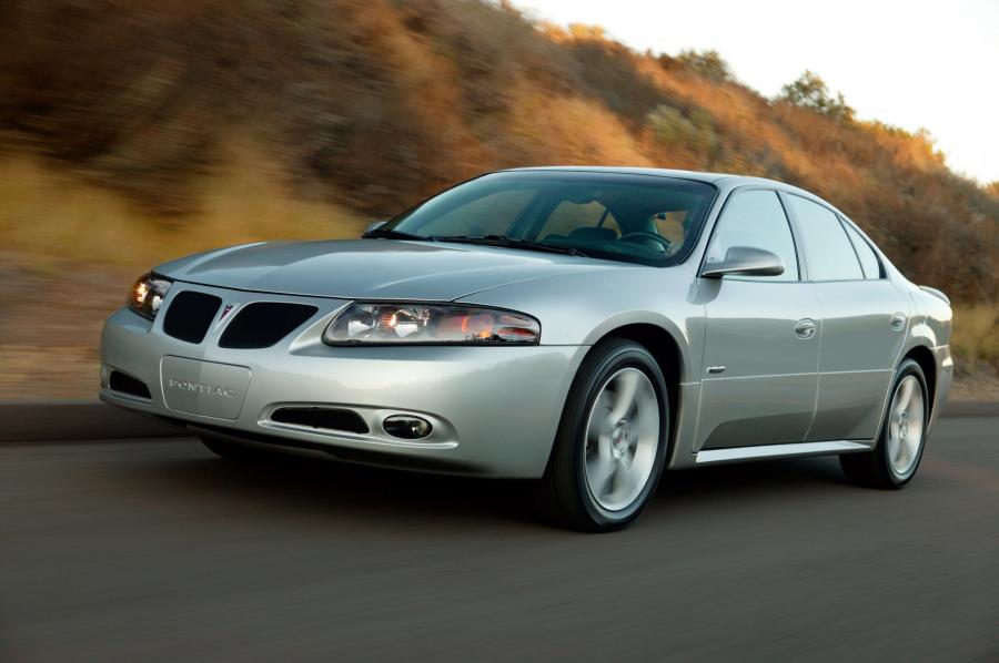  Pontiac Bonneville GXP 2004 года  (фото 3 из 26)